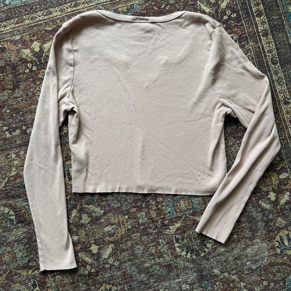 TOPSHOP V neck Long-sleeve Crop Top in Blush Colour - Picture 5 of 5
